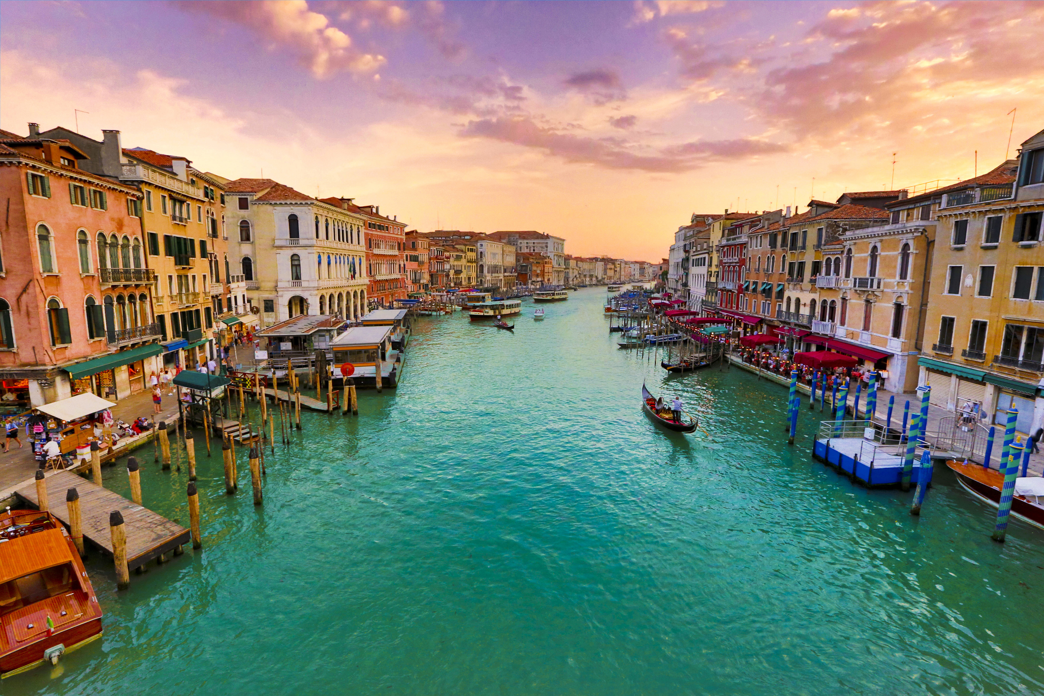 Study food culture in Italy, learn how to make traditional Italian dishes, take in the historic sites of Rome, and wander along the canals of Venice. Receive language and culinary training from renowned institutions. Summer study abroad in Italy