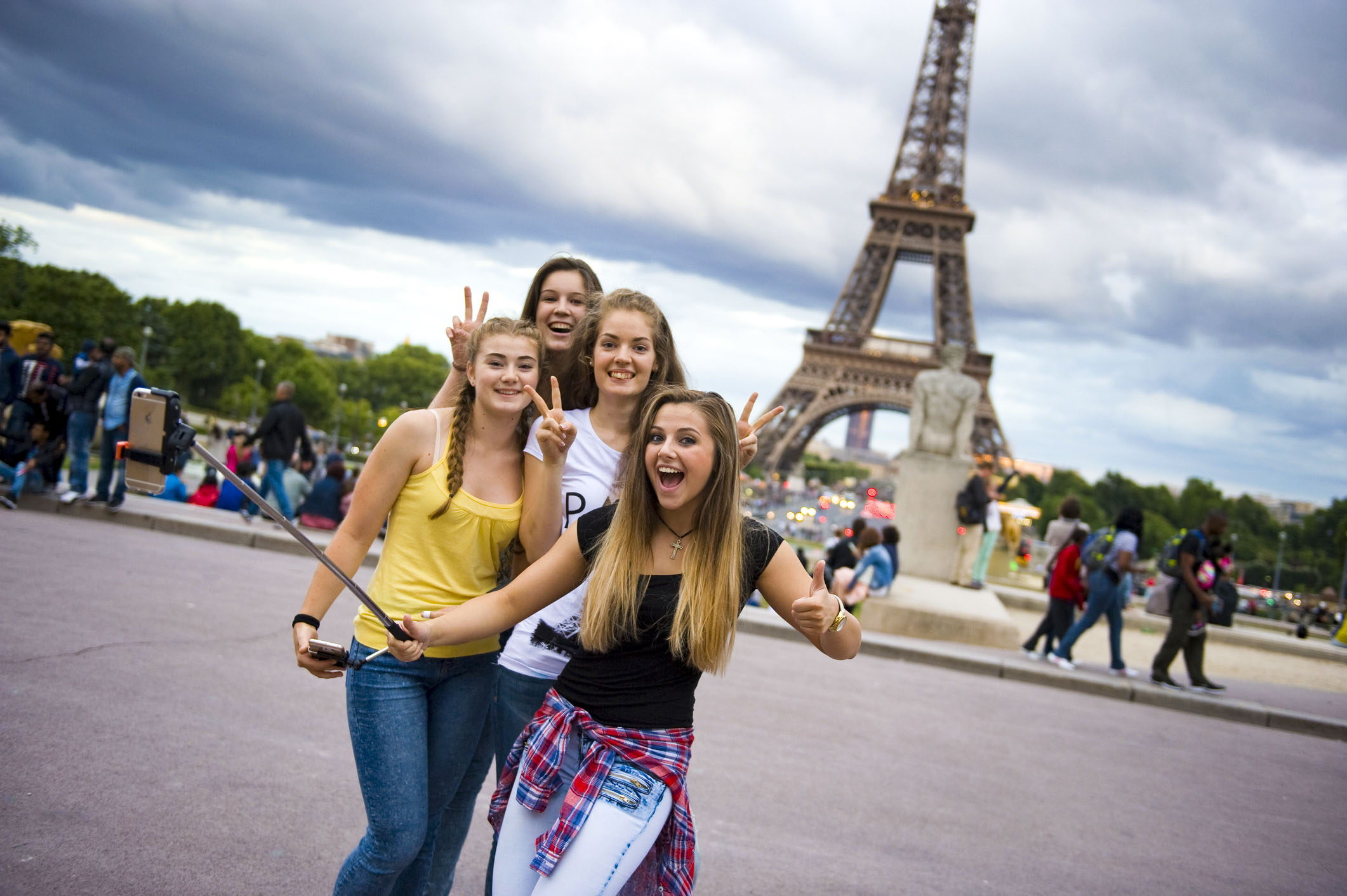 Study in France to improve your French language skills through classes and cultural immersion. Visit the world’s most celebrated art museums in Paris and go on a quest to capture the city’s charm under the guidance of a French photographer. There is no better way to study abroad in France! Students in front of the Eiffel Tower